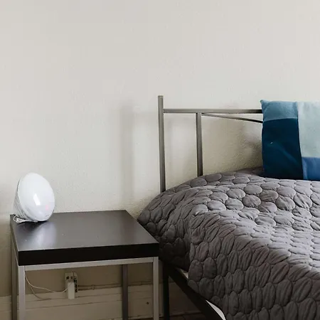 Lovely Spacious By The Lakes Apartman