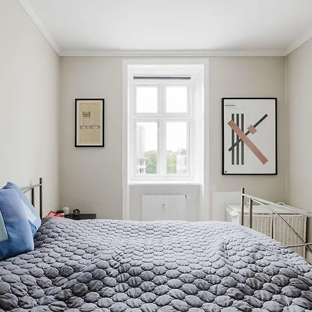 Lovely Spacious By The Lakes Koppenhága